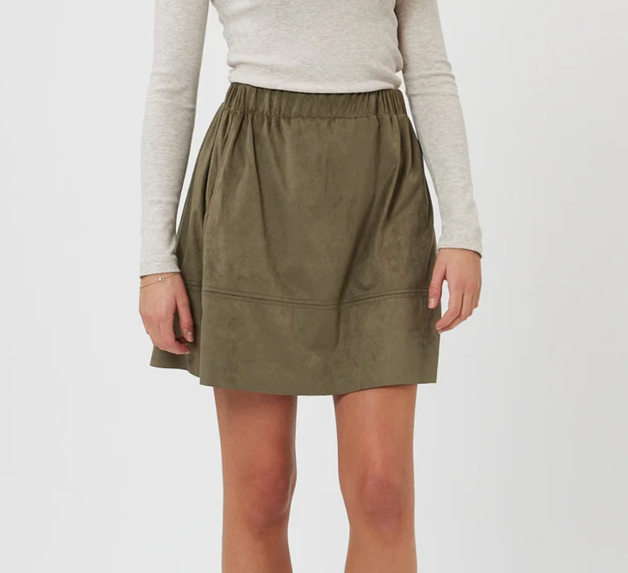 Kia Skirt