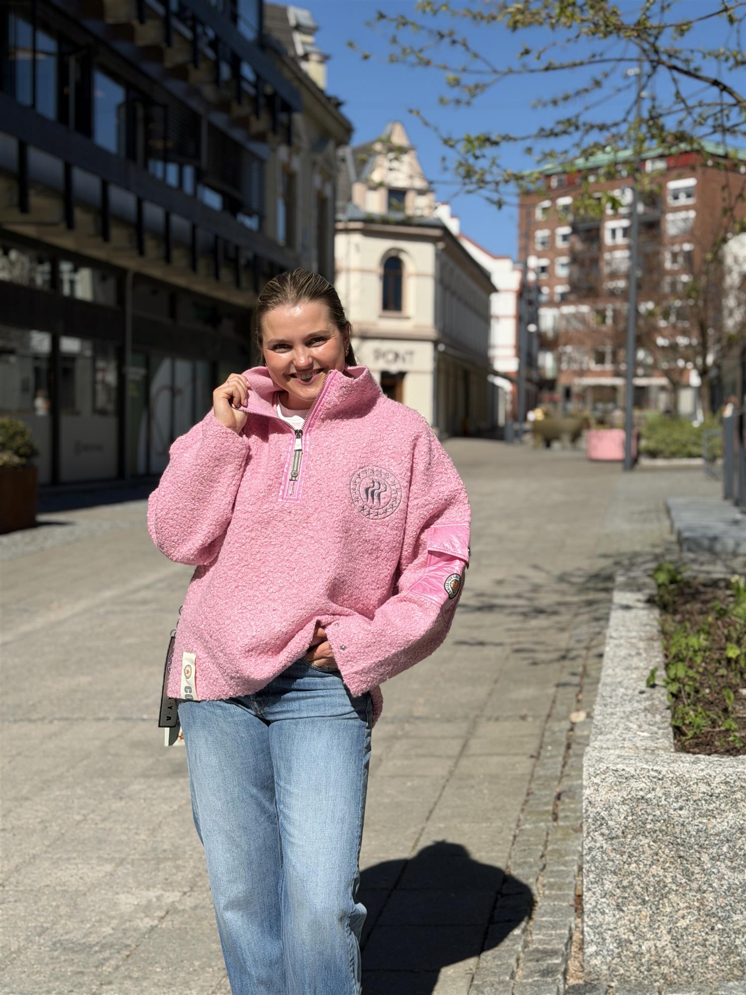 Nini Half Zip