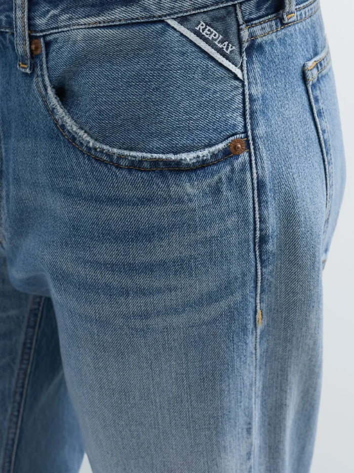 AUBRY BOY-FIT JEANS