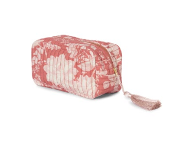 Cosmetic bag