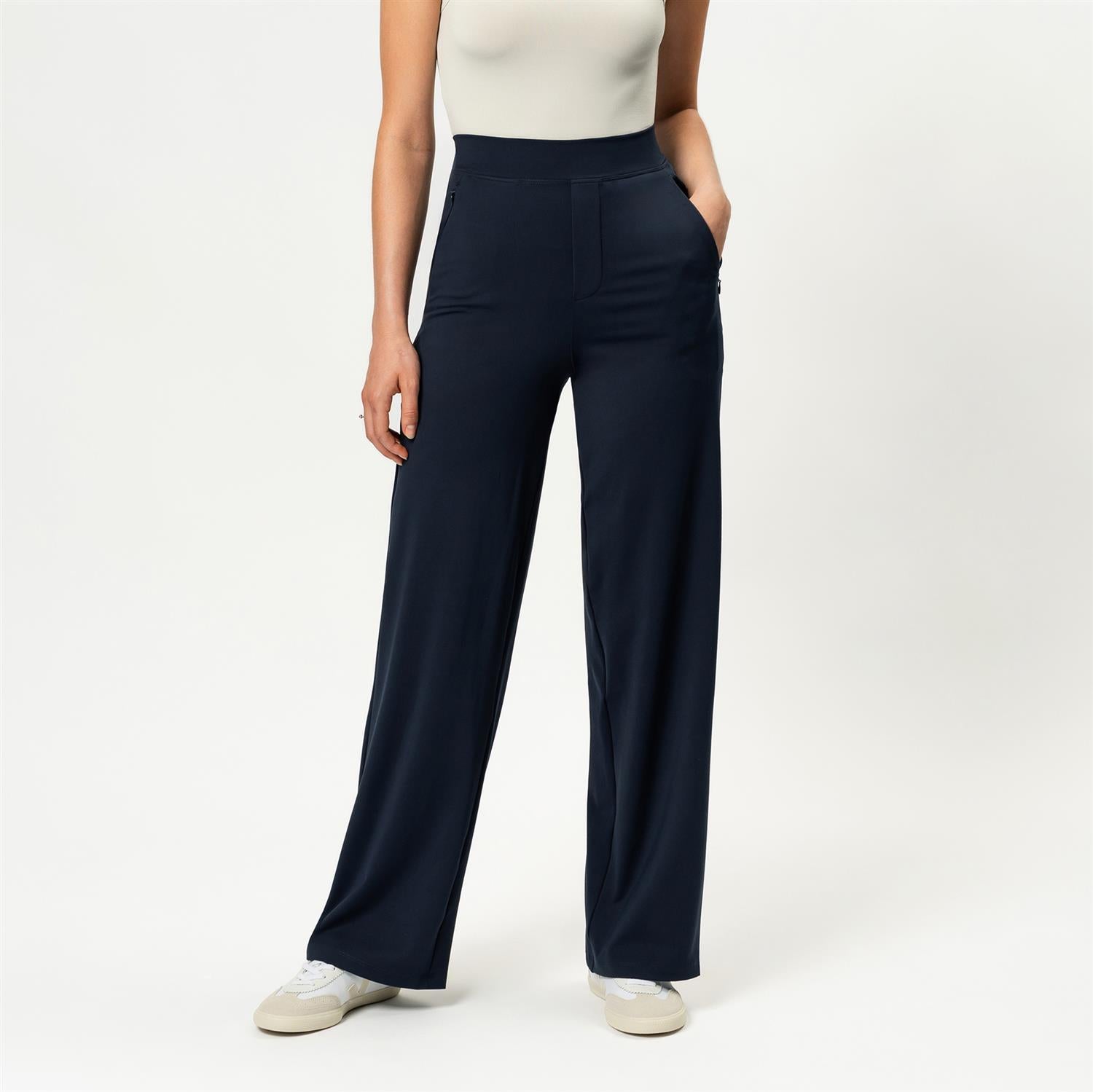 Asana Relaxed Straight Pant - Lengde 30 - Navy