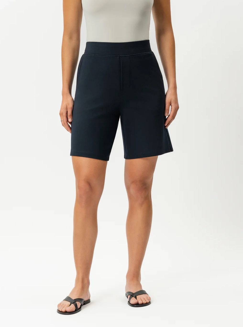 Light Ponte Shorts - 20cm