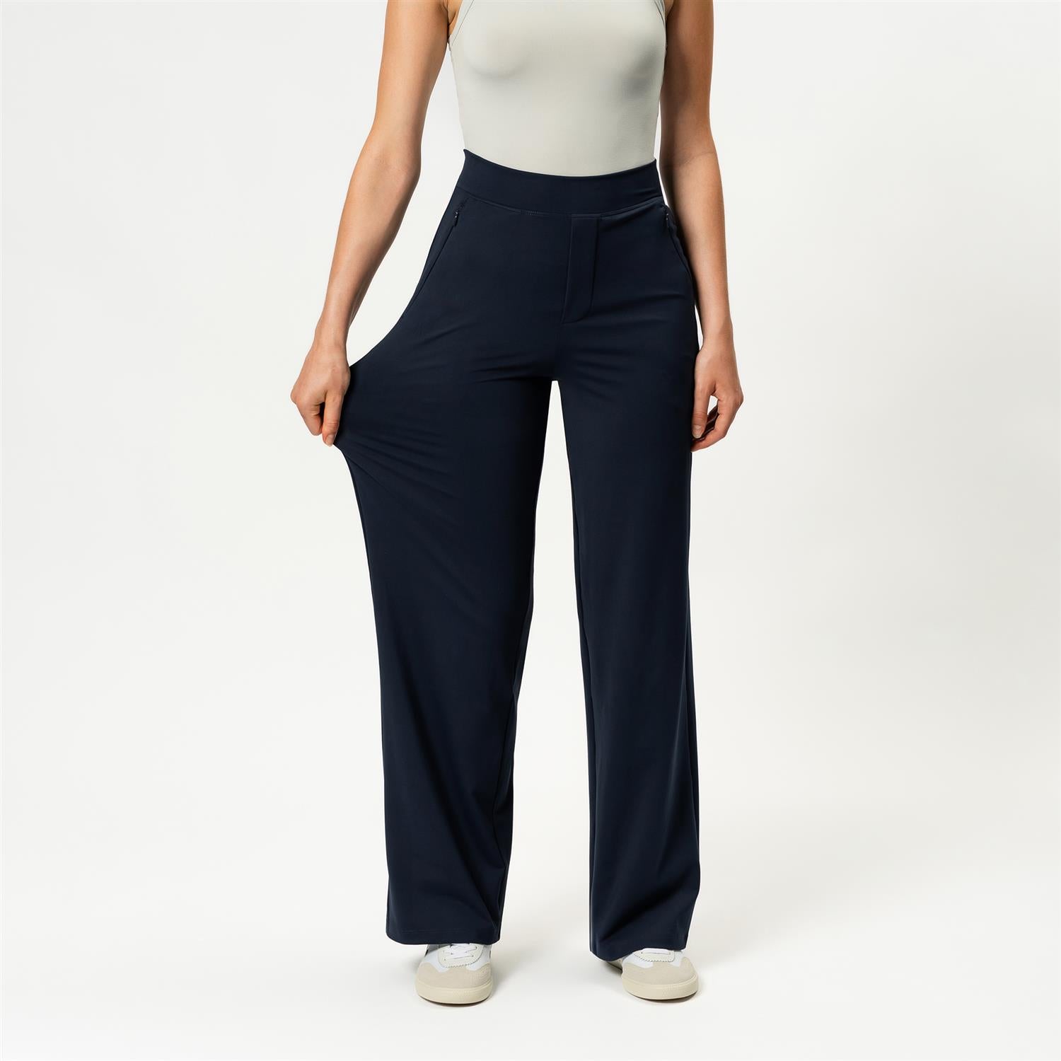 Asana Relaxed Straight Pant - Lengde 30 - Navy