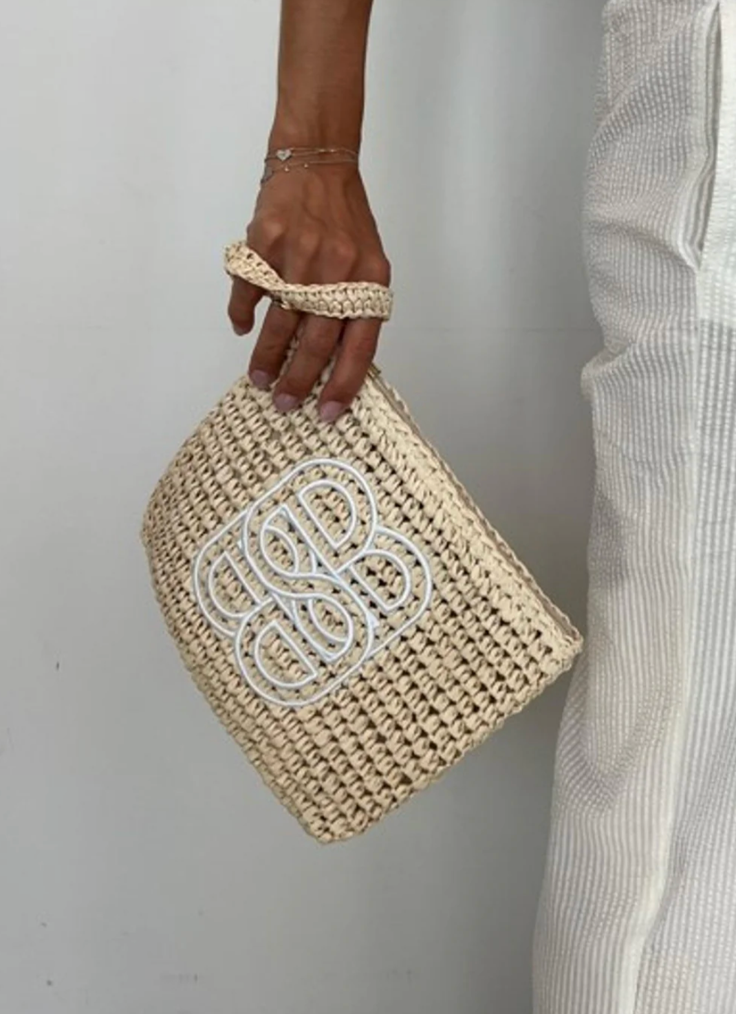 Mim Straw Clutch