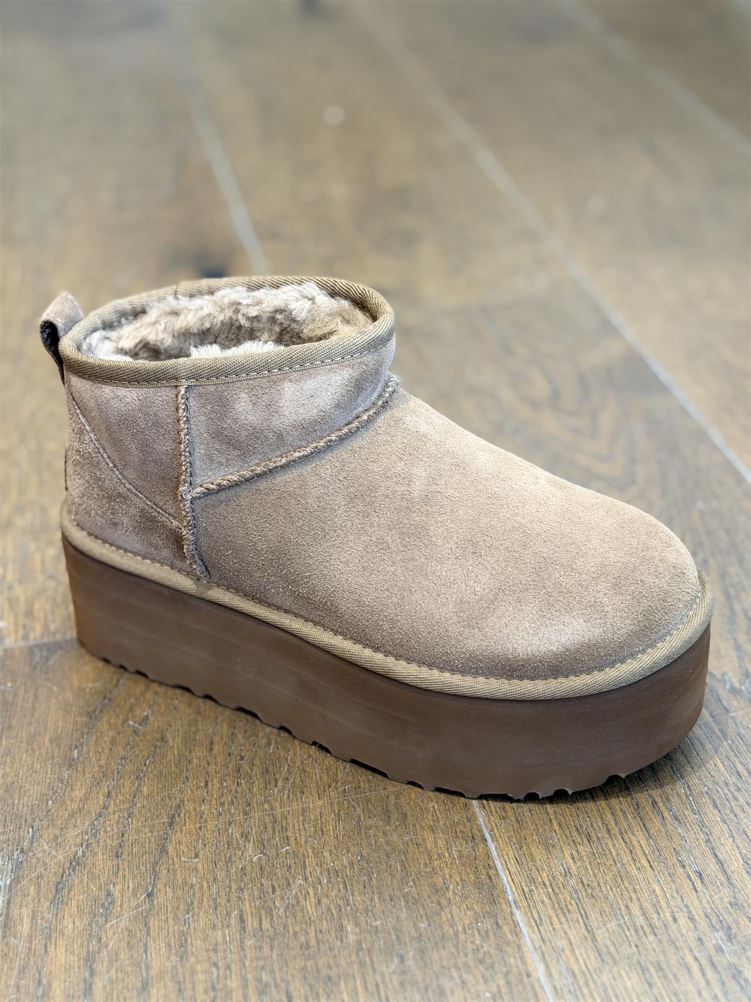 Classic ultra mini platform