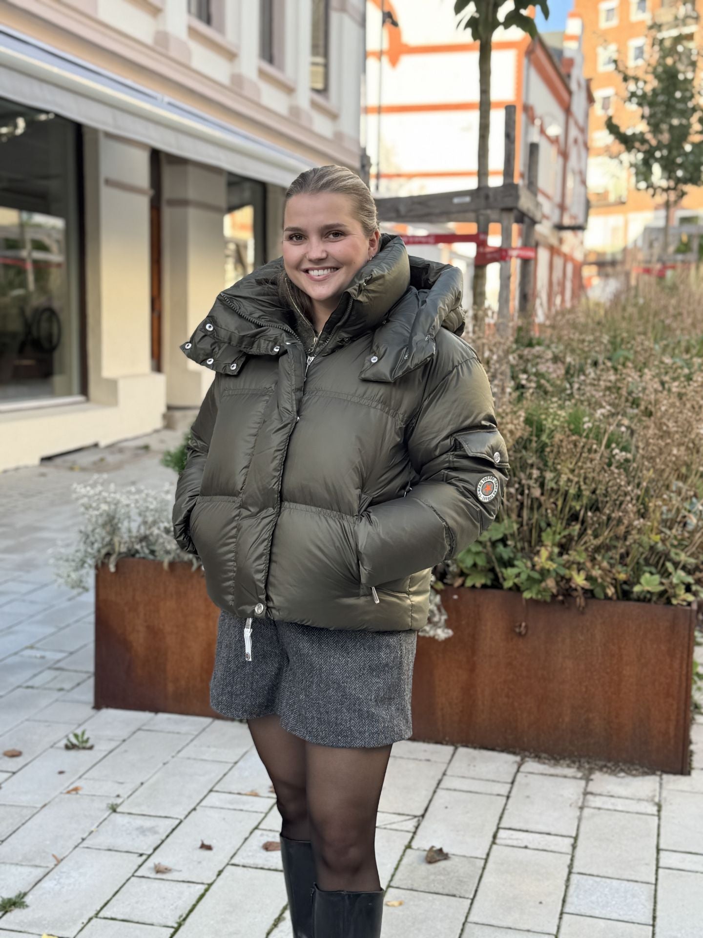 Debbie down jacket