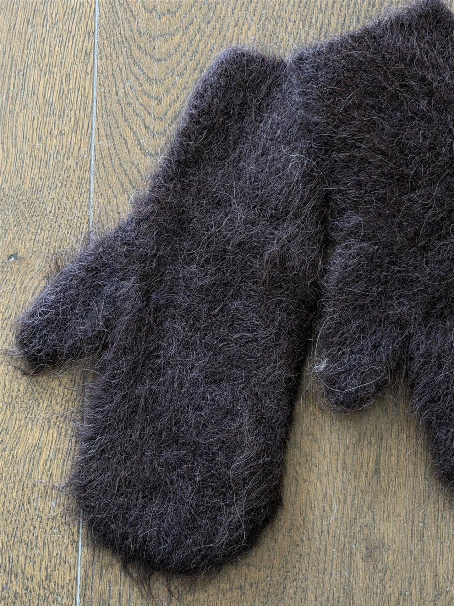 Aba Mittens