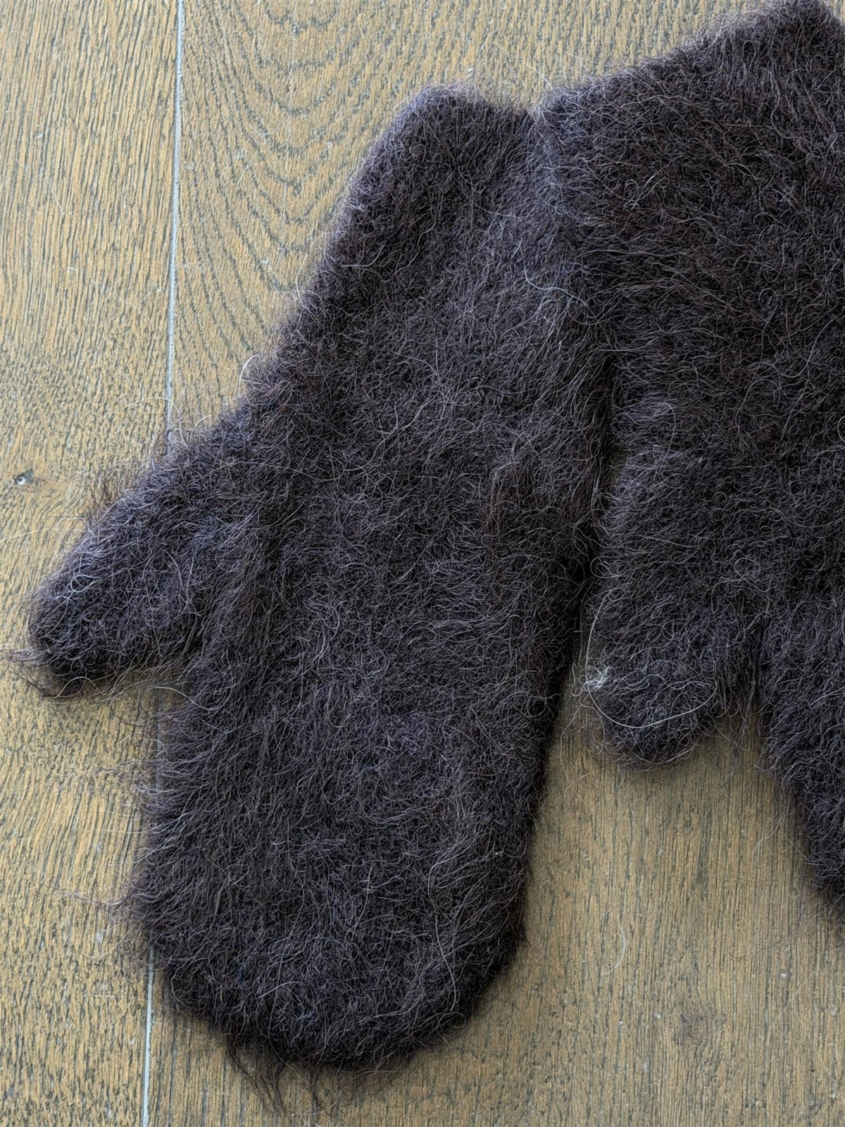Aba Mittens