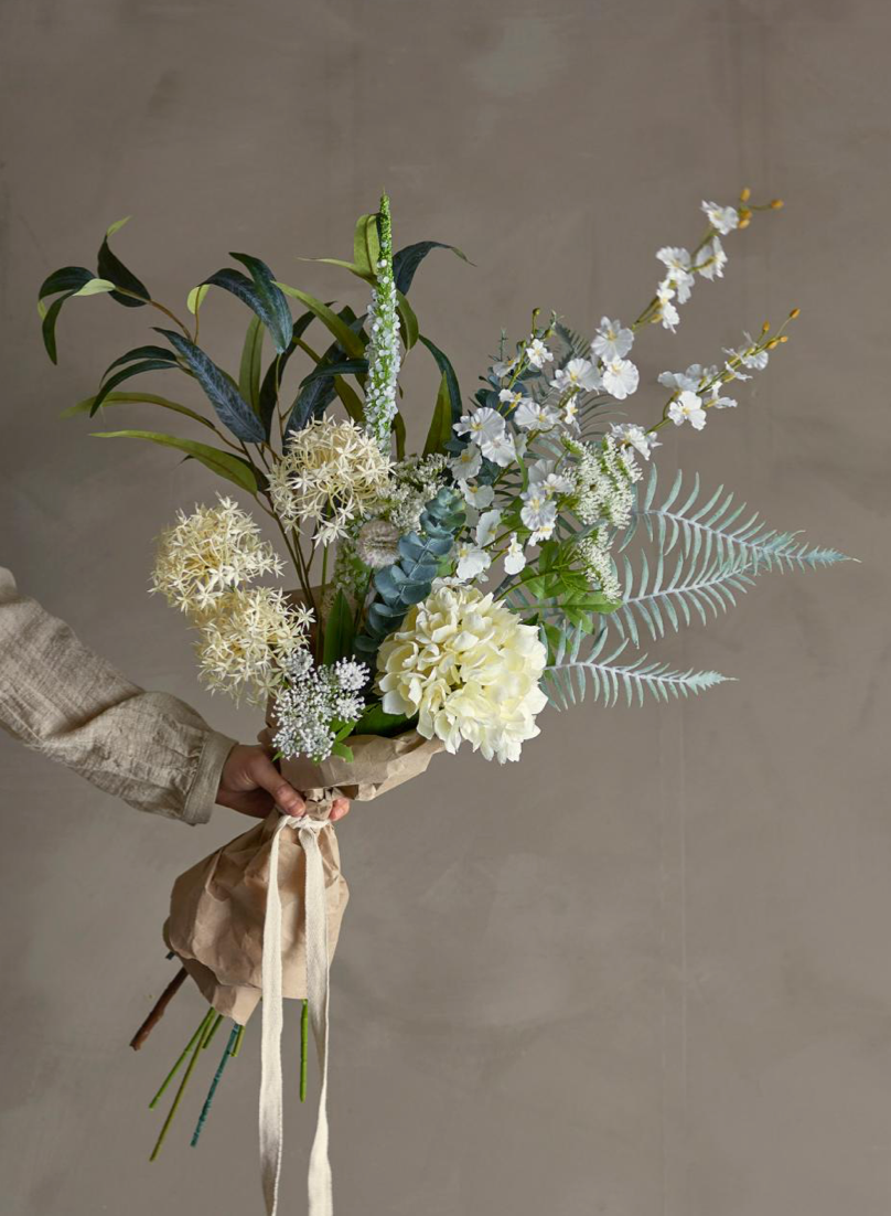 Symphonie Buket - Hvit - Kunstige Blomster