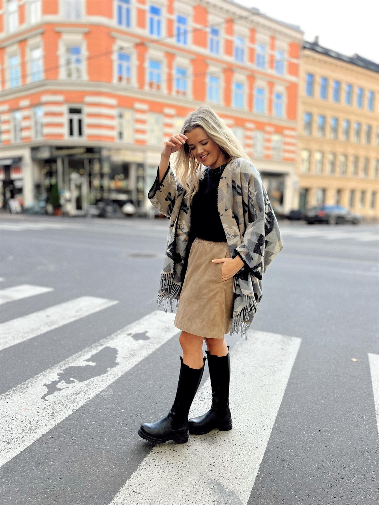 Suede Leather skirt - beige