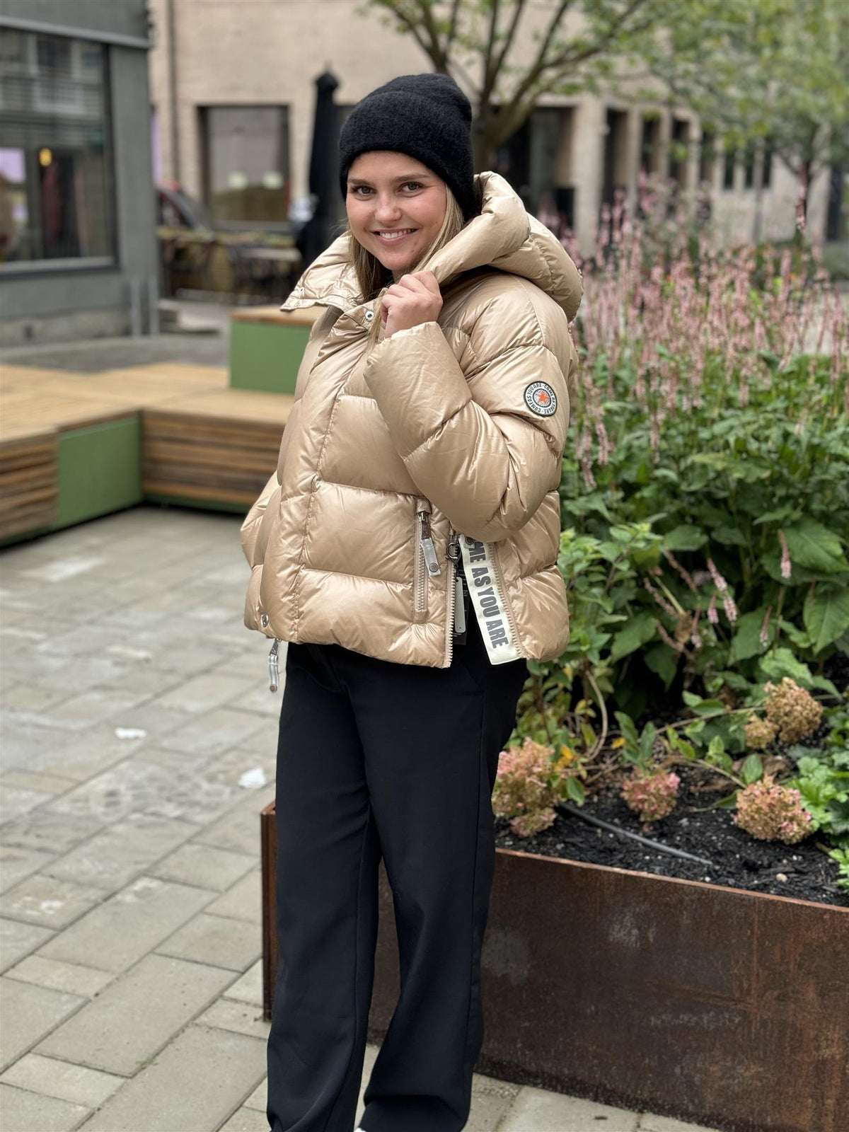 Ginny Short down jacket