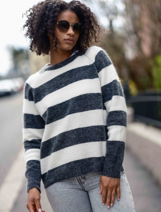 Claudia sweater - grey stripe